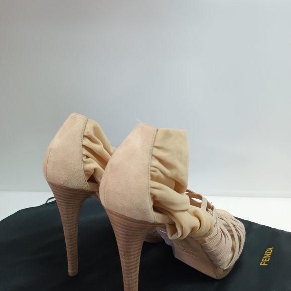 FENDI STRAPPY SANDALS - Picture 7 of 17